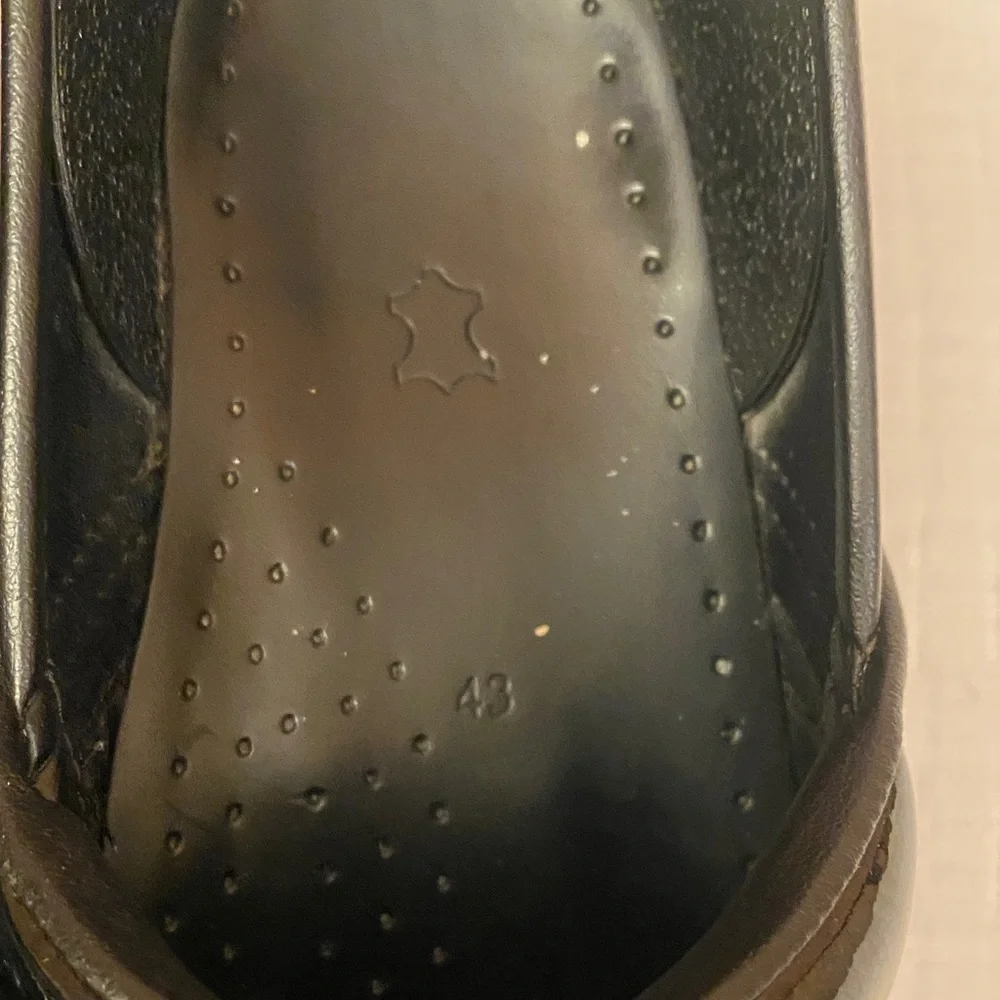 DANSKO Shiny Black Clogs - Picture 7 of 11